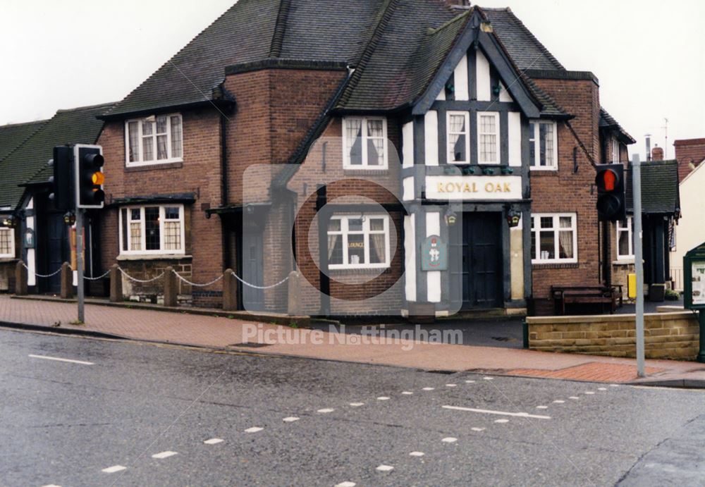 Royal Oak Pub, High Street, Edwinstowe, Nottingham, 1998