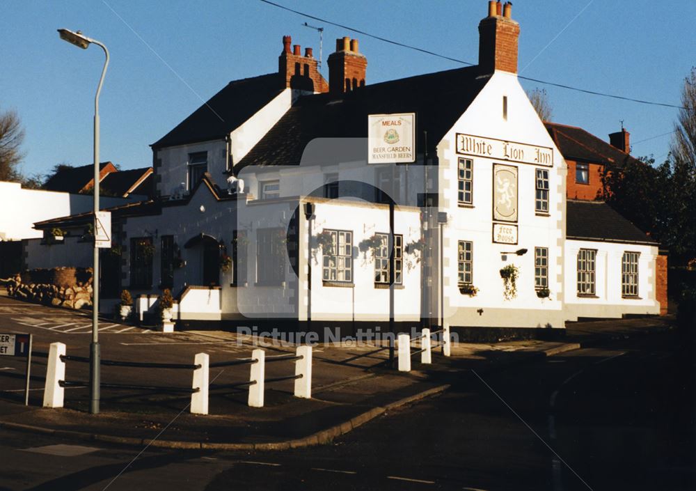 White Lion Inn, Main Street, Huthwaite, Nottingham, 1998