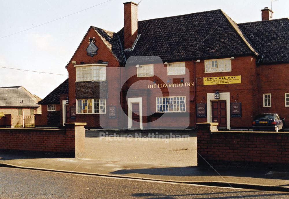 Lowmoor Inn, Lowmoor Road, Kirkby-in-Ashfield, Nottingham, 1998