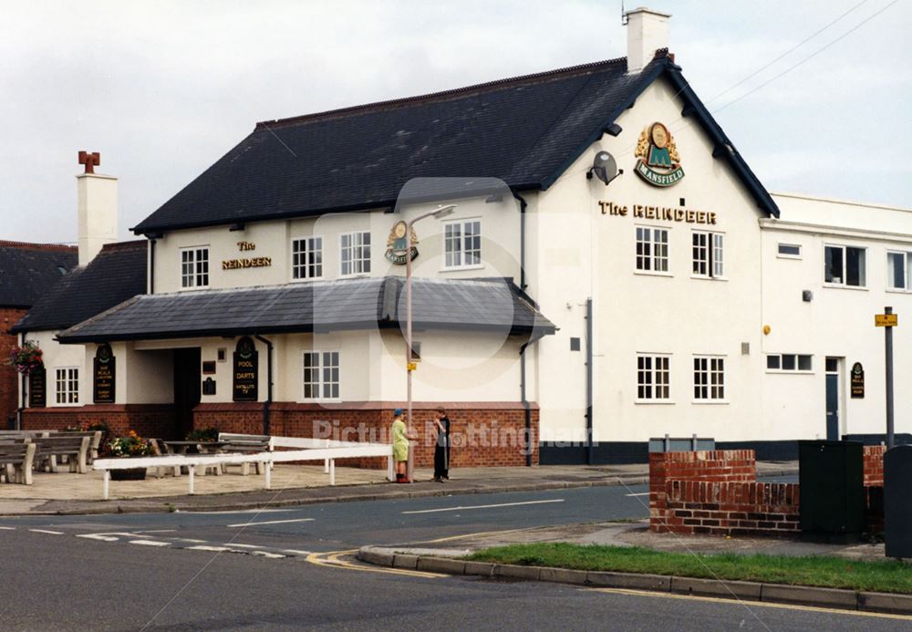 The Reindeer Pub, Southwell Road West, Mansfield, 1998