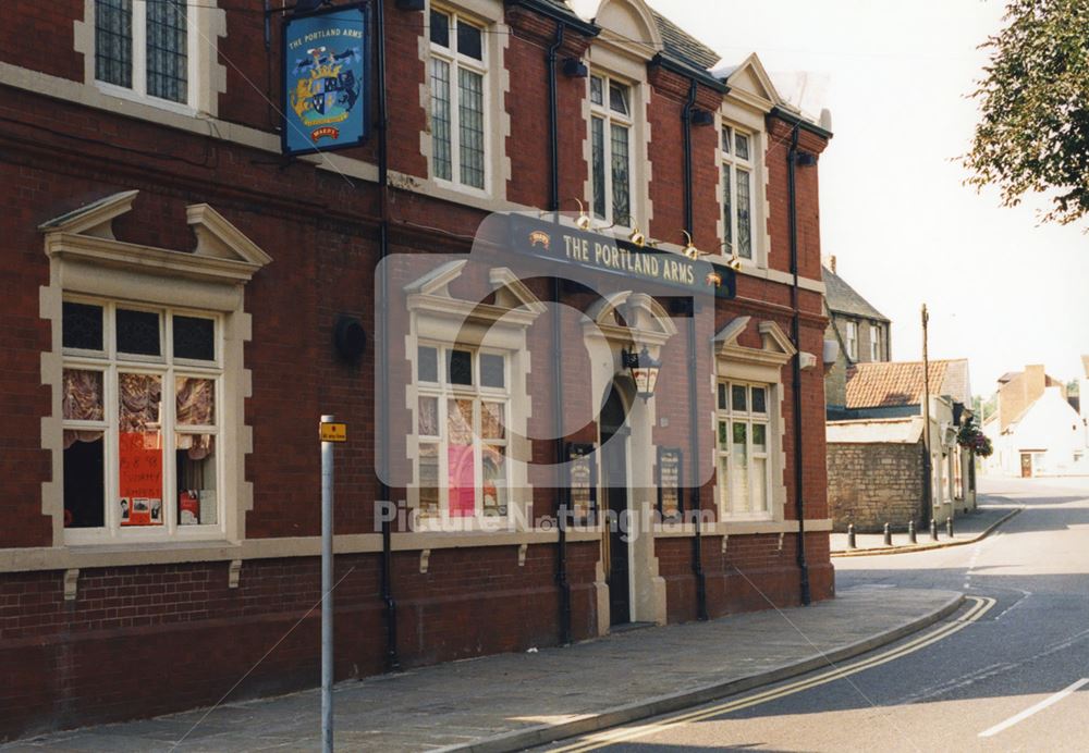 Portland Arms Pub, High Street, Mansfield Woodhouse, Nottingham, 1998