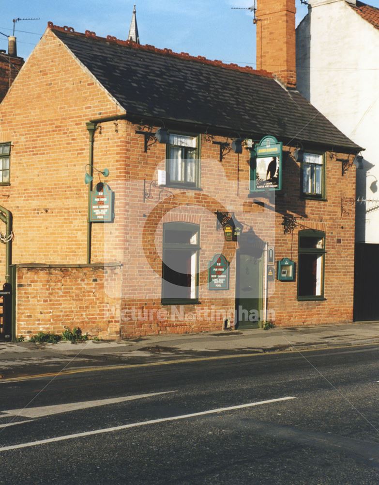 Castle and Falcon Pub, London Road, Newark, Nottingham, 1998