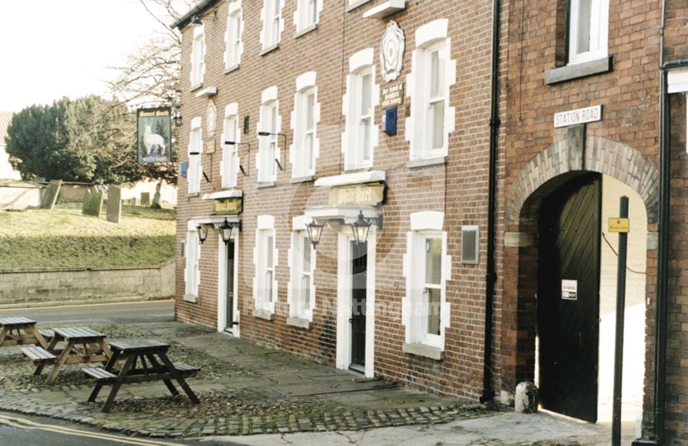 White Hart Public House, Market Place, Ollerton, 1997