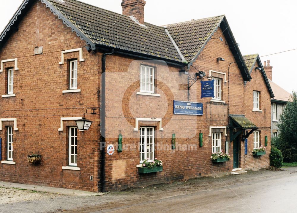 King William, Main Street, Scaftworth, November 1998