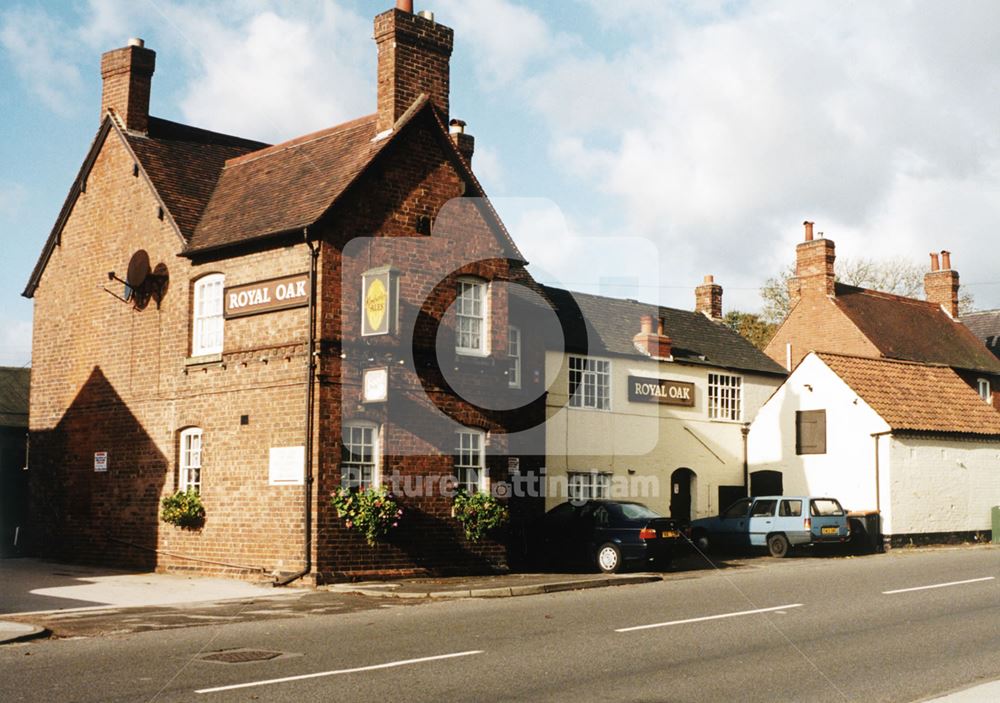 Royal Oak, Main Road, Watnall, October 1998