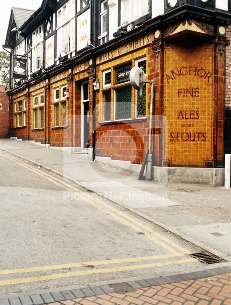 The Swan Inn, Castle Street, Worksop, 1998