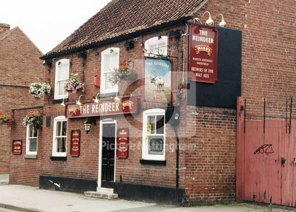 The Reindeer, Newgate Street, Worksop, August 1998