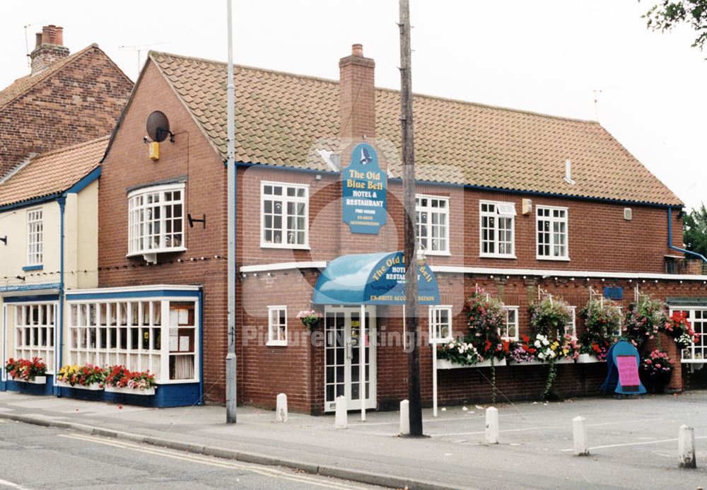 The Old Blue Bell, Park Street, Worksop, August 1998