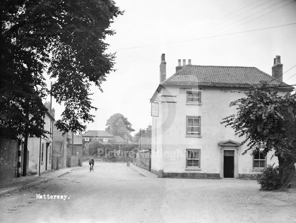 Barley Mow, Mattersey, c 1930