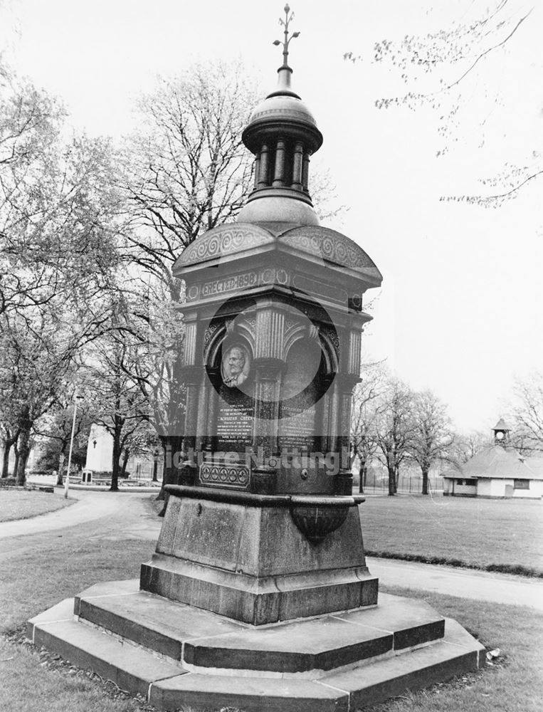 Zachariah Green Memorial, Titchfield Park, Hucknall, 1986