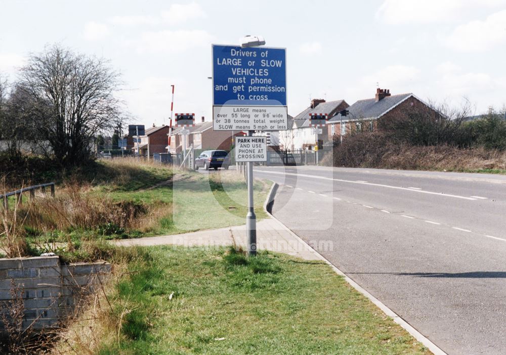 Wighay Road Level Crossing, Hucknall, 1999