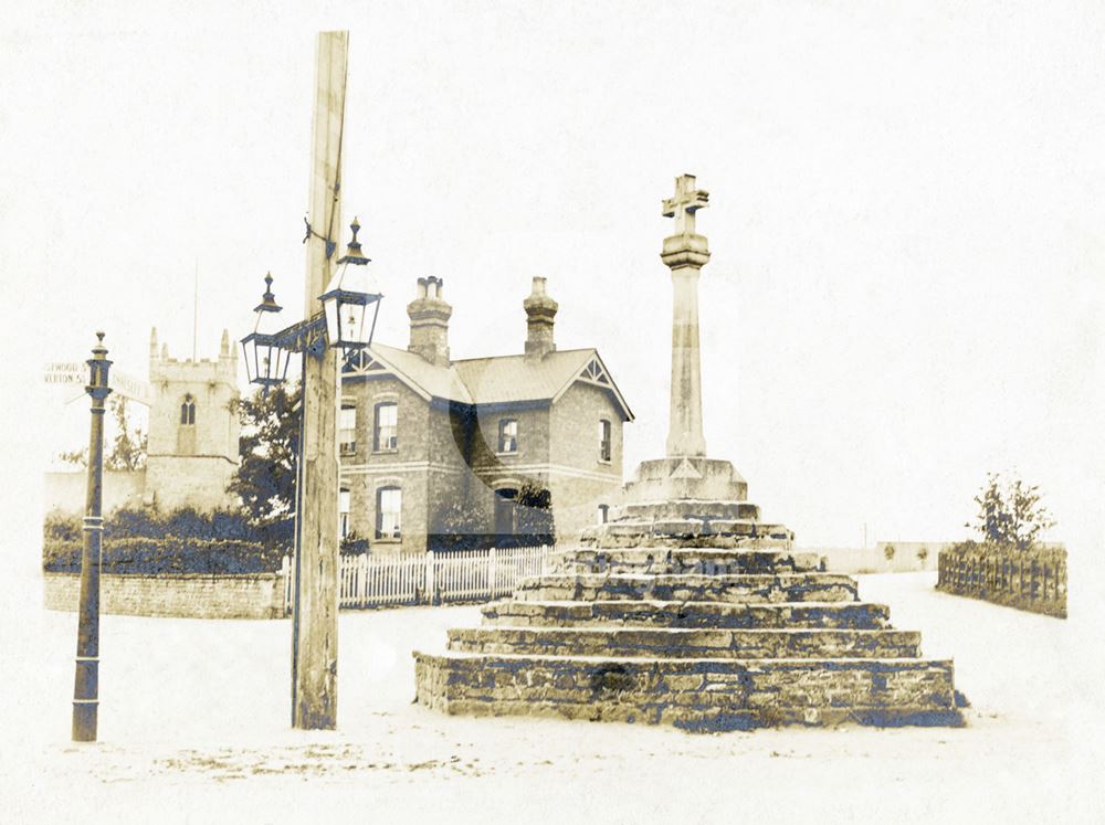 Top Cross, Main Street, Linby, c 1905