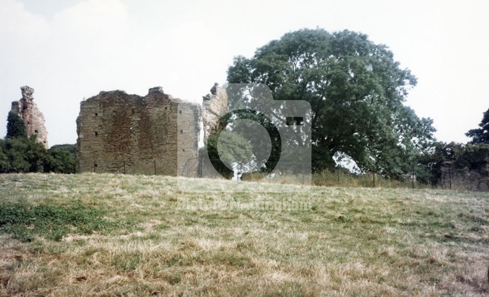 Remains of Codnor Castle, 1983