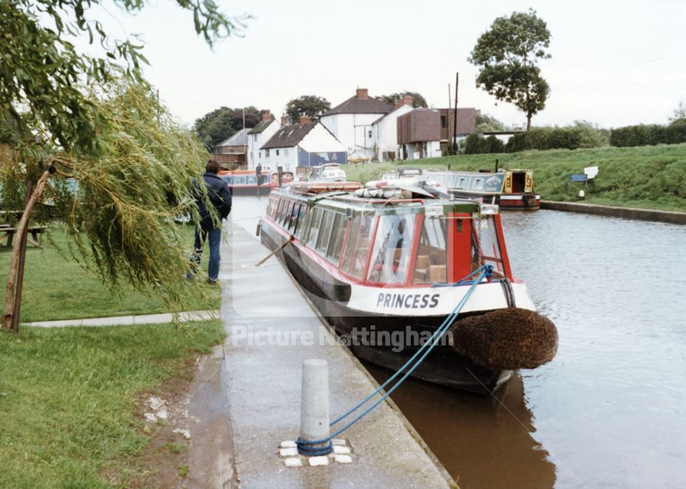 Trent/Mersey Canal, Shardlow, c 1980