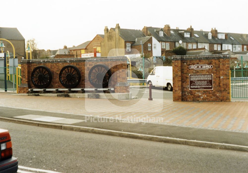 Train Station, Kirkby-in-Ashfield, 1999