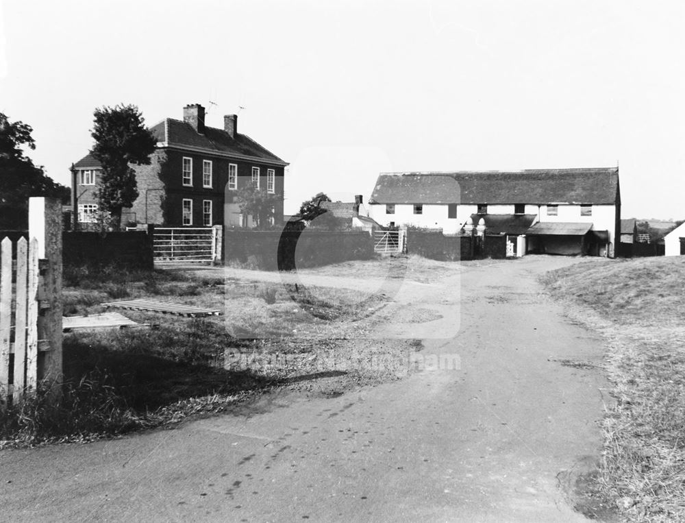 Avenue Farm, Normanton on the Wolds, 1976