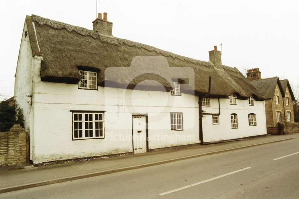 Thatched cottages on Main Street, Normanton on Soar, 1985