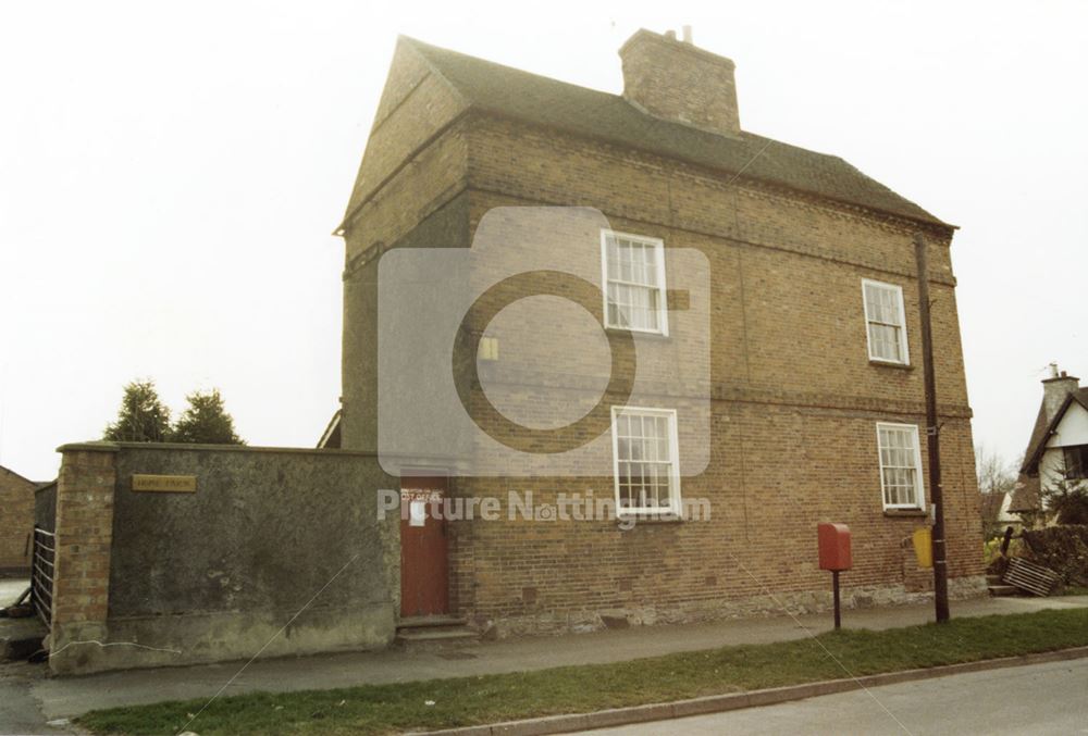 Home Farm and Post Office on Main Street, Normanton on Soar, 1985