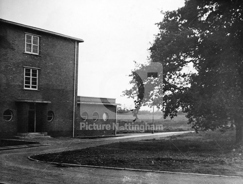 Sanitorium Exterior, Newstead, c 1942