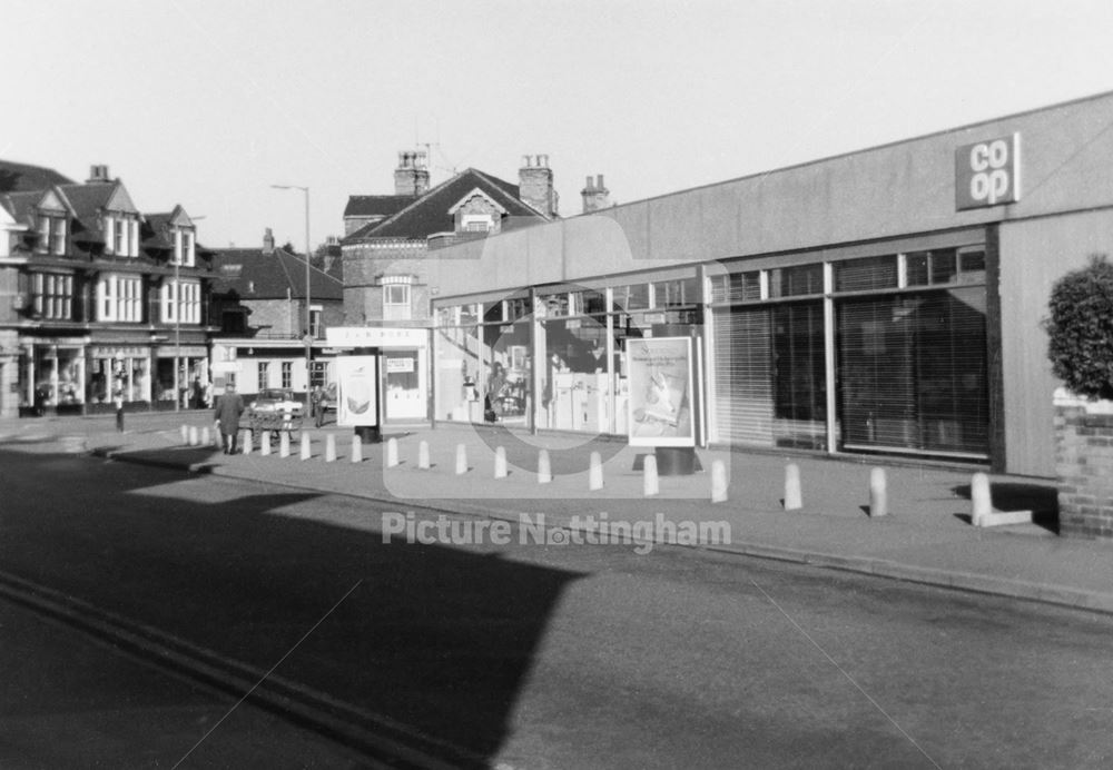 Co-op supermarket, Victoria Road, Netherfield, 1977