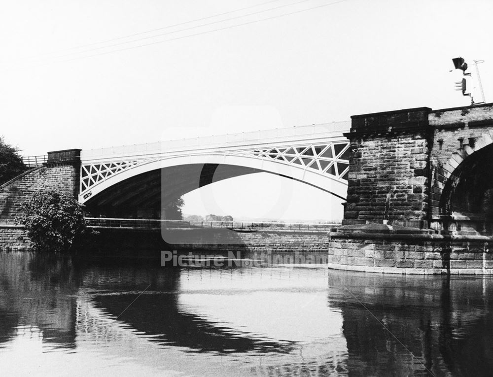 Railway Bridge, Radcliffe on Trent, 1980