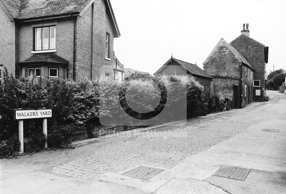 Walker's Yard, Radcliffe on Trent, 1977